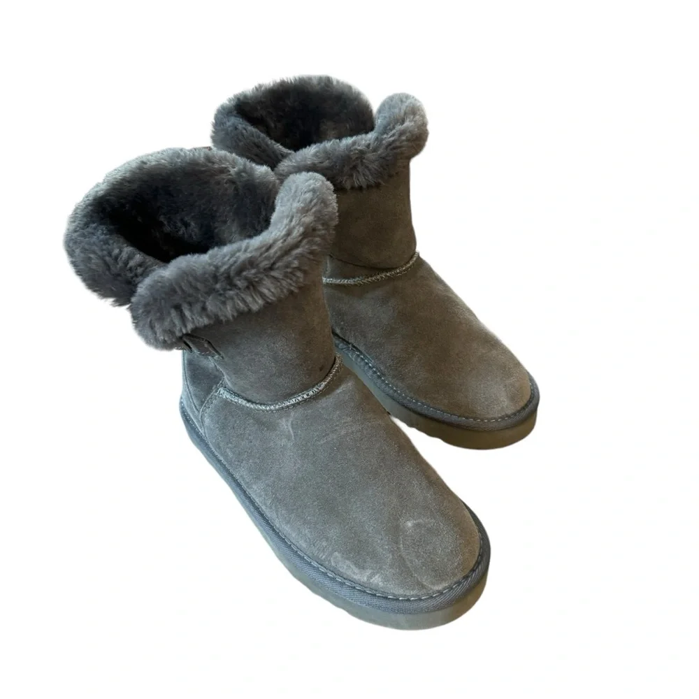 *Women’s Style & Co Size 8 Gray Tiny2 Suede Upper Faux Fur Lined Boots